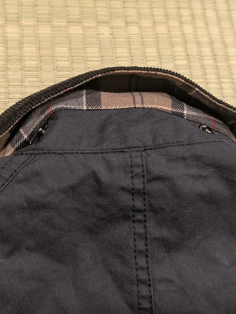 Barbour Beadnell Waxed Canvas Jacket Women's Size US 4 (UK 8) - Picture 9 of 13
